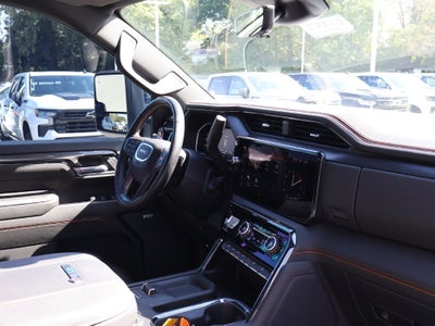 2024 GMC Sierra 2500 HD AT4
