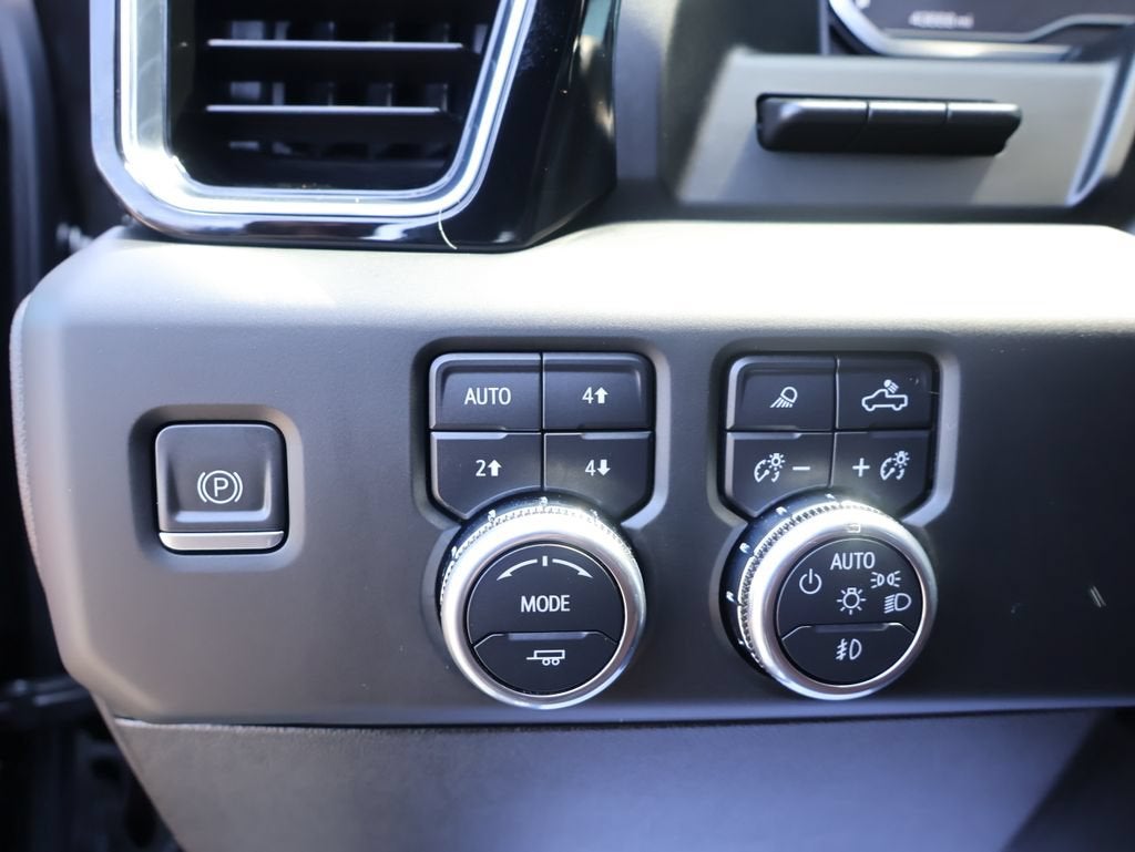 2024 GMC Sierra 3500 HD Denali Ultimate