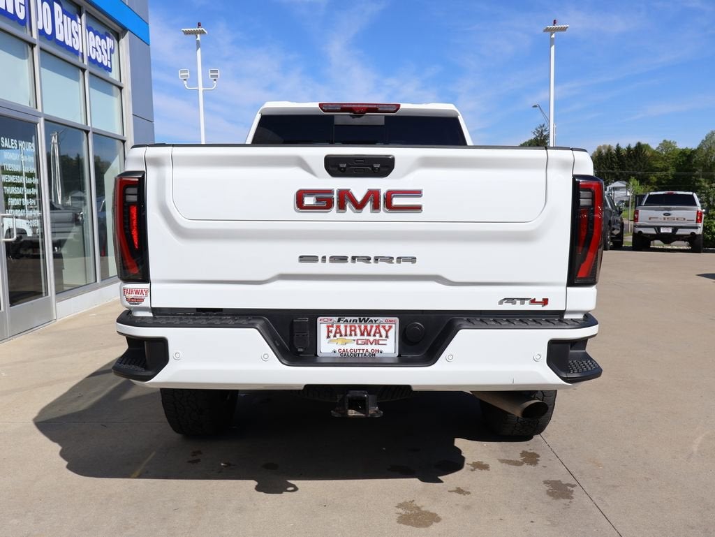 2025 GMC Sierra 2500 HD AT4
