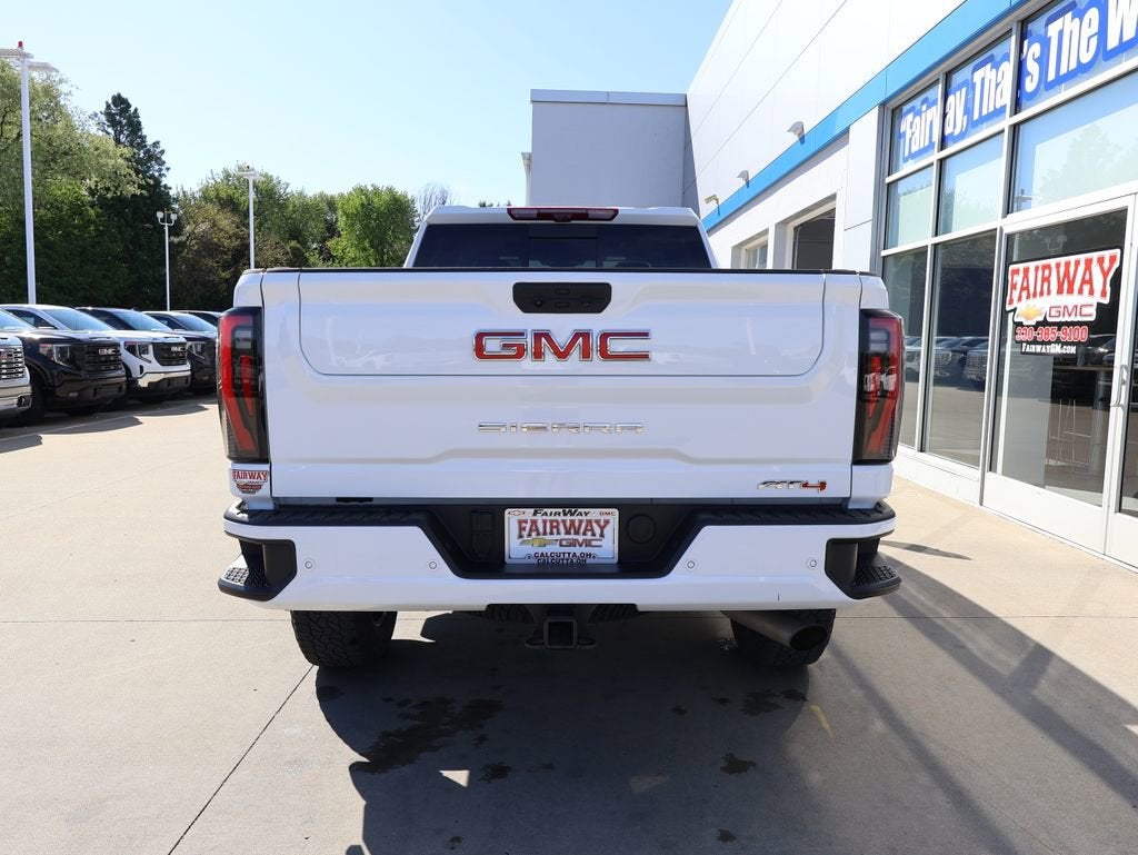 2025 GMC Sierra 2500 HD AT4