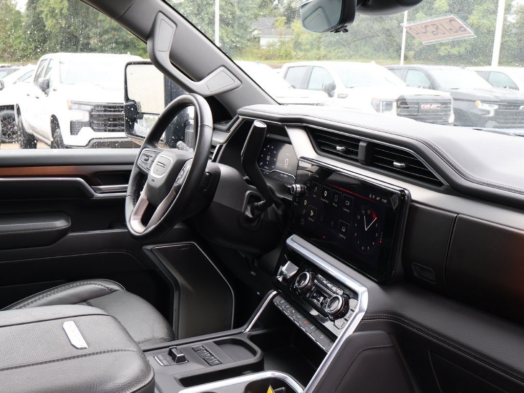 2025 GMC Sierra 2500 HD Denali