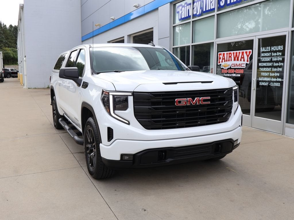 2025 GMC Sierra 1500 Elevation