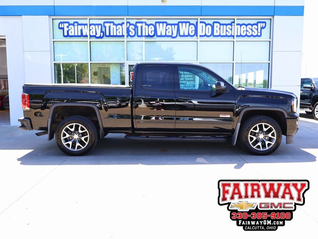 2017 GMC Sierra 4WD Double Cab Standard Box SLT's photo