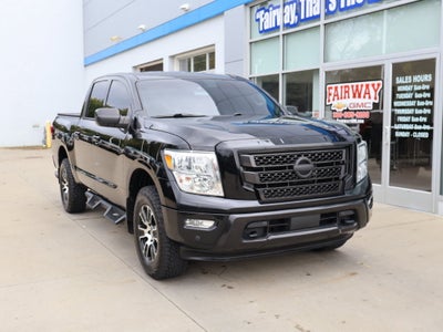 2021 Nissan TITAN Crew Cab SV 4x4