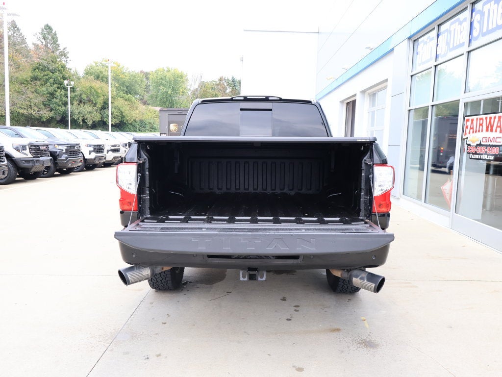 2021 Nissan TITAN Crew Cab SV 4x4