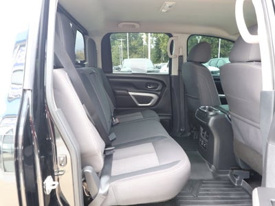 2021 Nissan TITAN Crew Cab SV 4x4