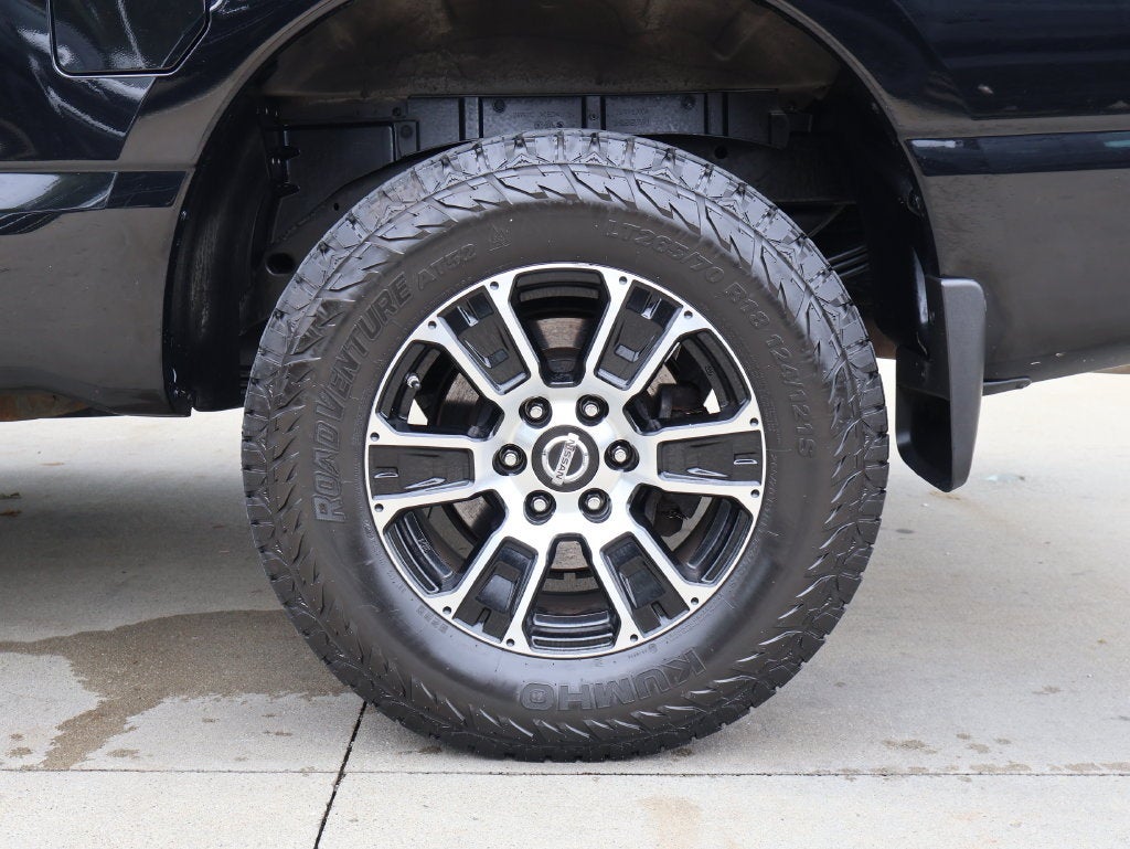 2021 Nissan TITAN Crew Cab SV 4x4
