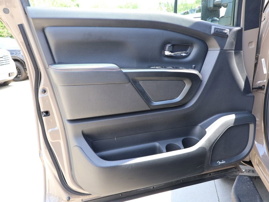 2024 Nissan TITAN XD Crew Cab PRO-4X 4x4