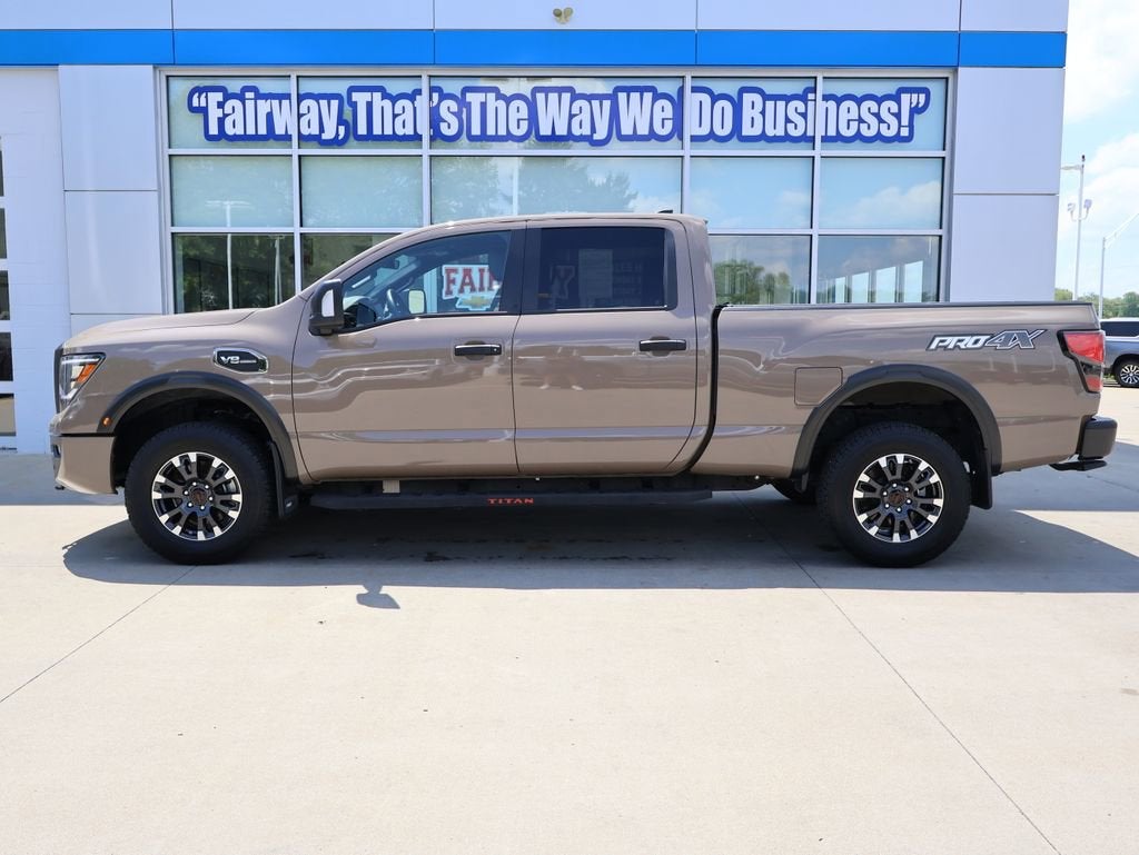 2024 Nissan TITAN XD Crew Cab PRO-4X 4x4
