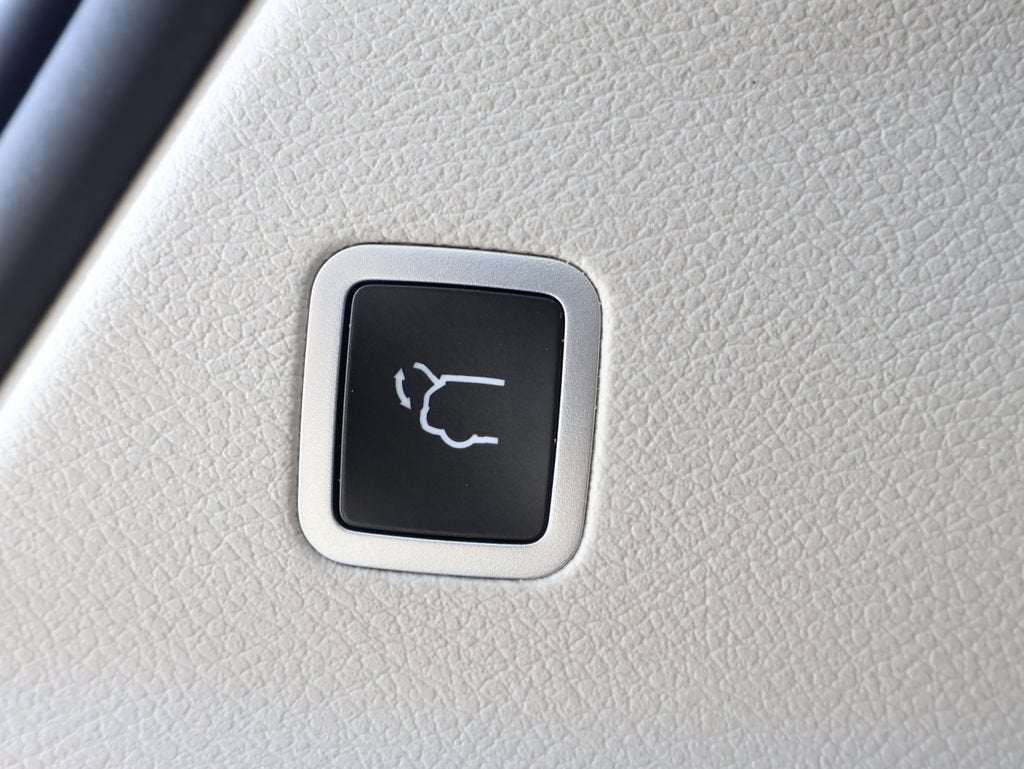 2024 Chrysler Pacifica Touring L - Photo 29