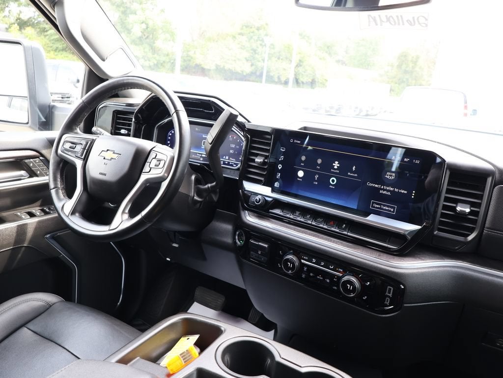 2024 Chevrolet Silverado 2500HD LTZ - Photo 31