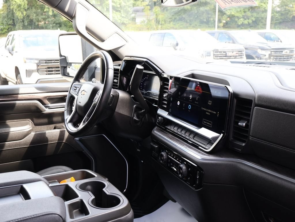 2024 Chevrolet Silverado 2500HD LTZ - Photo 43