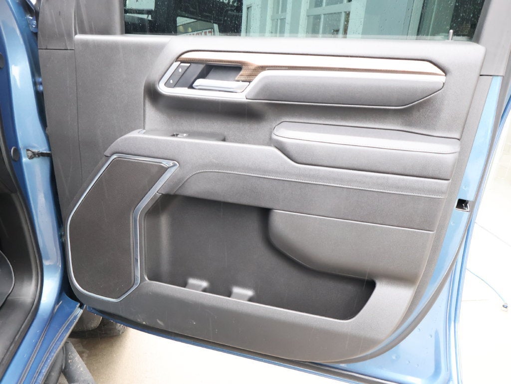 2025 Chevrolet Silverado 2500HD LT - Photo 41