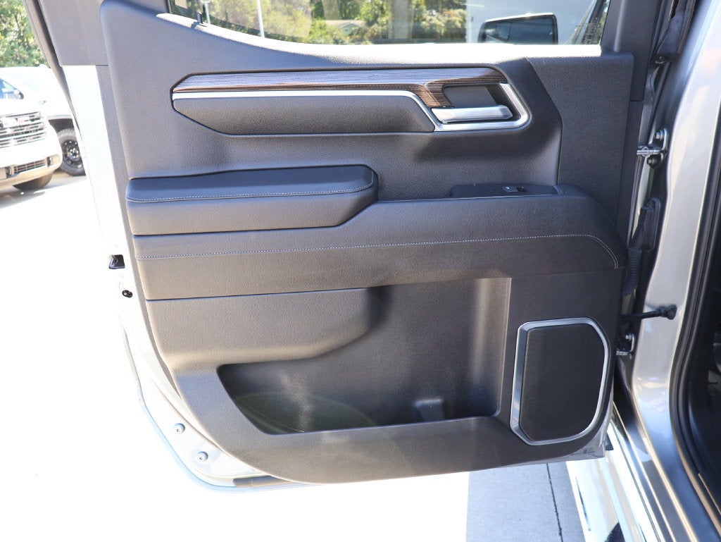 2023 Chevrolet Silverado 1500 LT - Photo 27