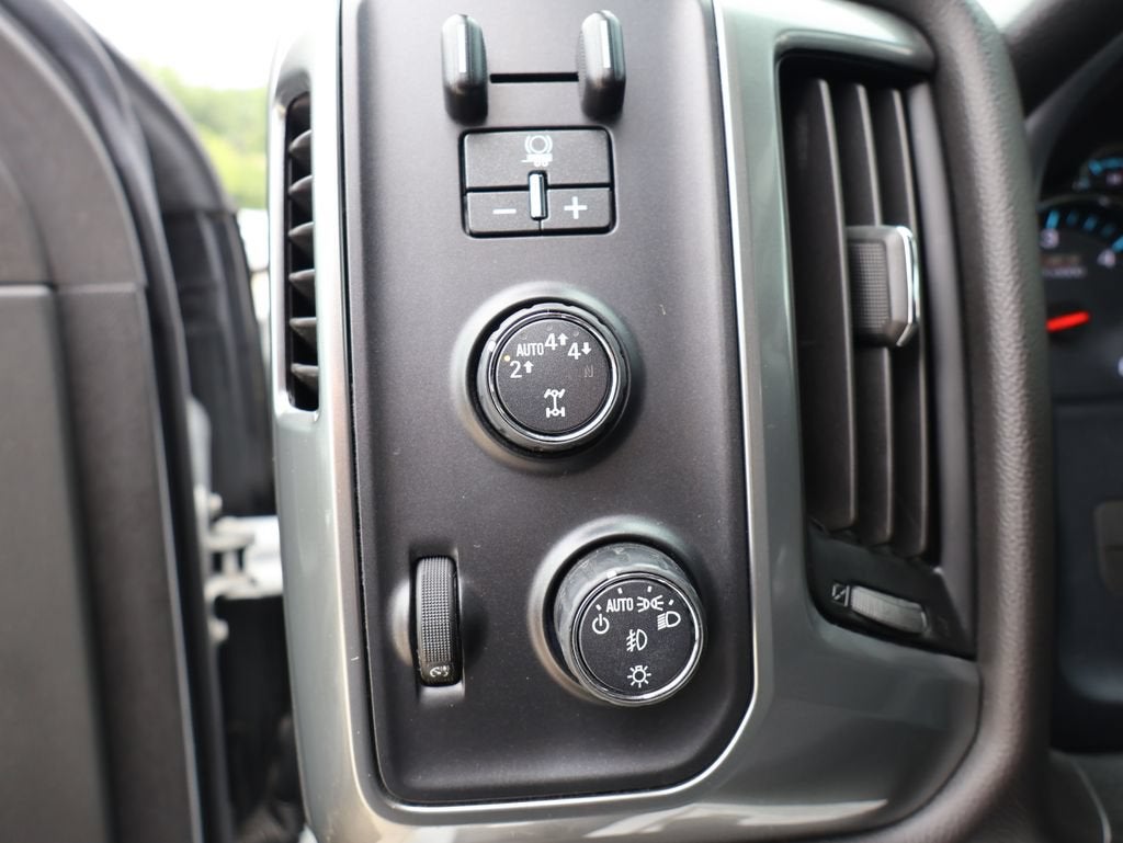 2019 Chevrolet Silverado LD LT