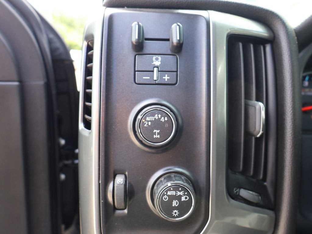 2019 Chevrolet Silverado LD LT