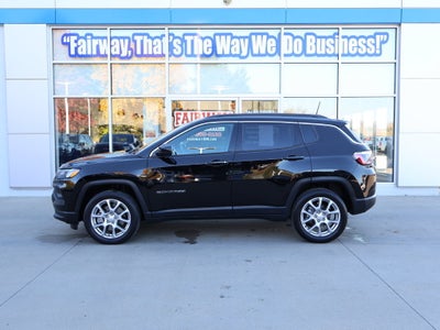 2024 Jeep Compass Latitude Lux