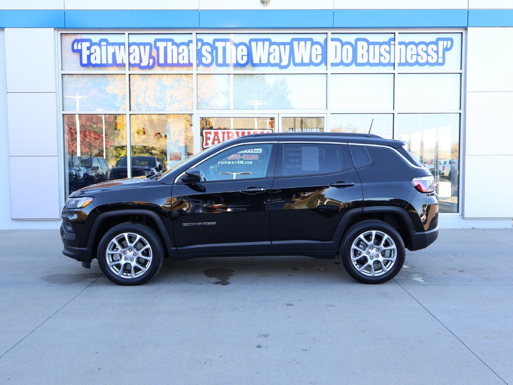 2024 Jeep Compass Latitude Lux