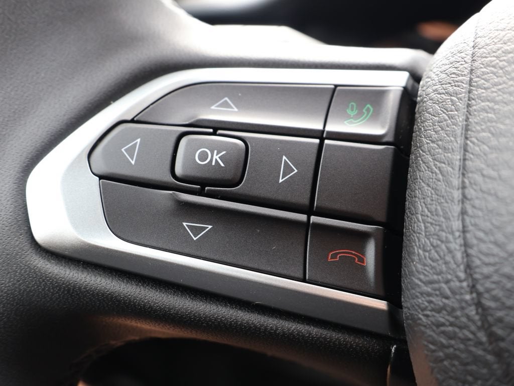 2024 Jeep Compass Latitude Lux FWD