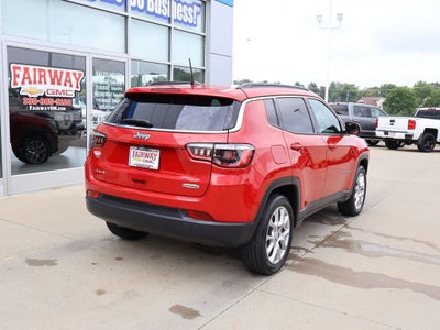 2024 Jeep Compass Latitude Lux FWD