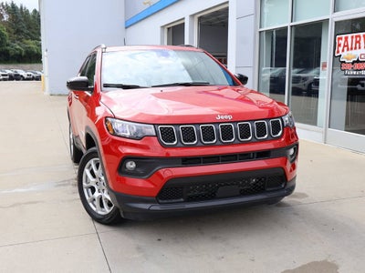 2024 Jeep Compass Latitude Lux FWD