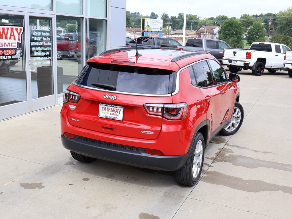 2024 Jeep Compass Latitude Lux FWD