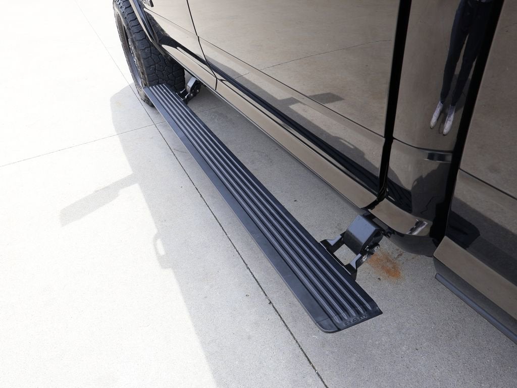2020 RAM 3500 Limited Crew Cab 4x4 8' Box