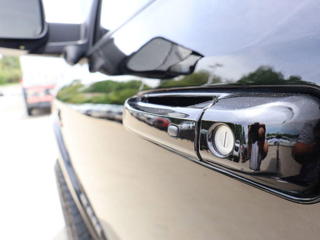 2020 RAM 3500 Limited Crew Cab 4x4 8' Box