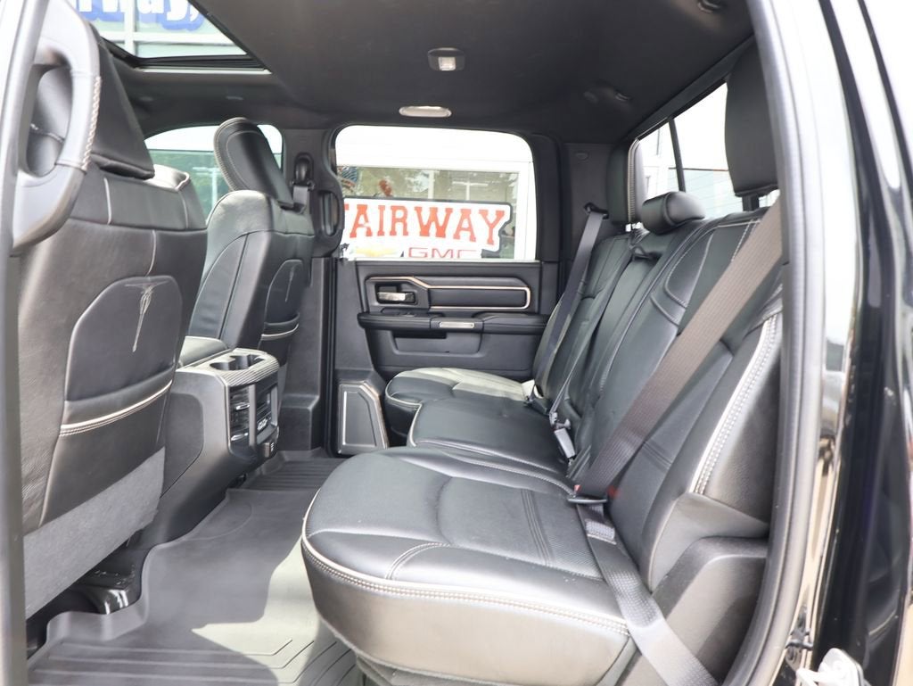 2020 RAM 3500 Limited Crew Cab 4x4 8' Box