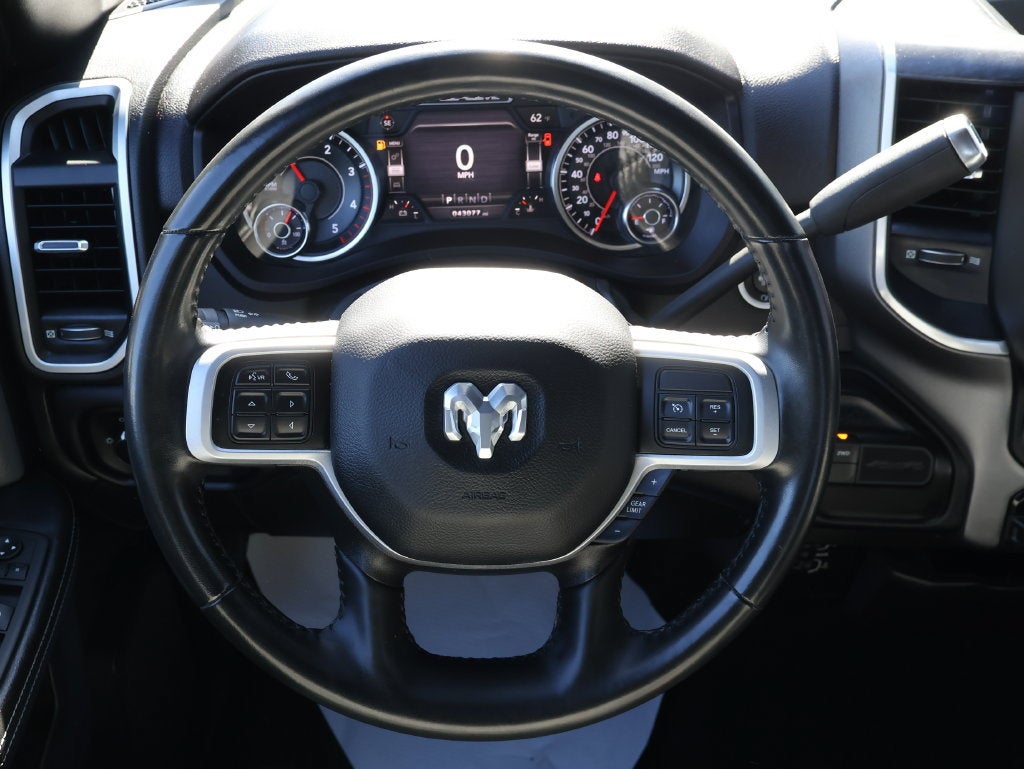 2022 RAM 3500 Big Horn Crew Cab 4x4 8' Box