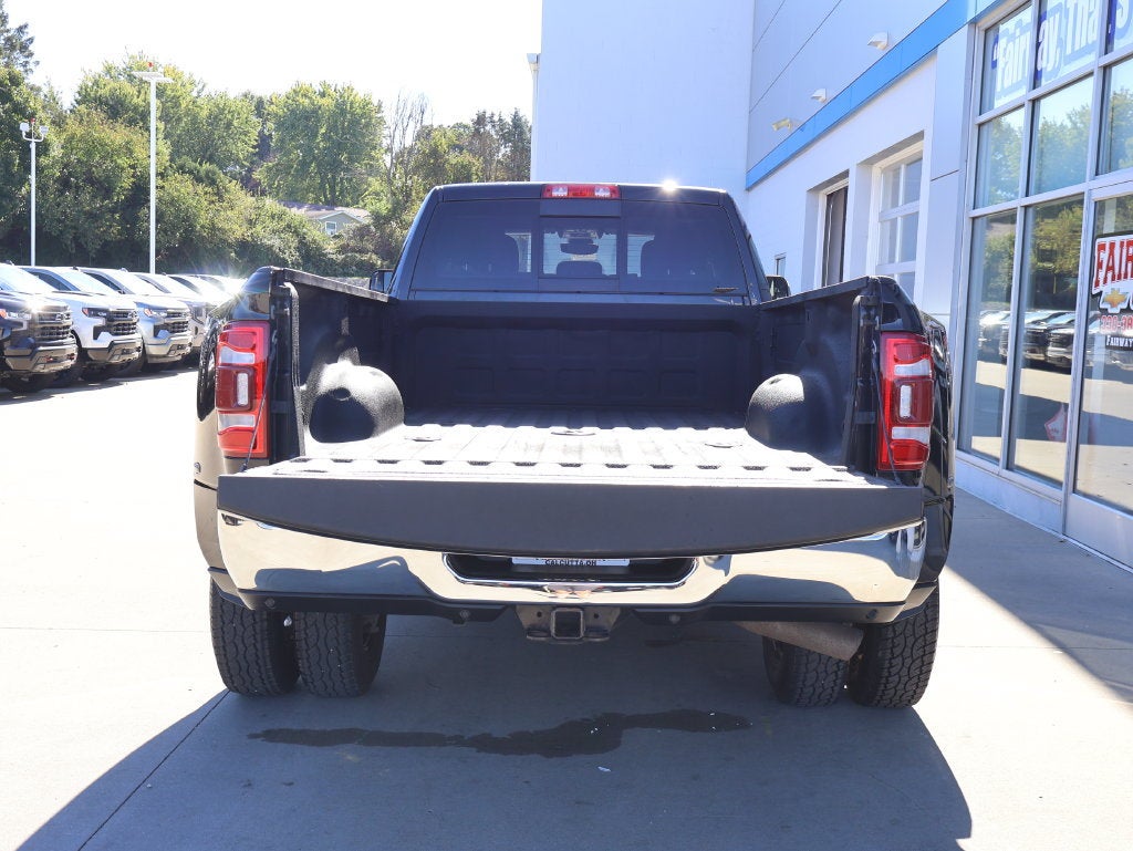 2022 RAM 3500 Big Horn Crew Cab 4x4 8' Box