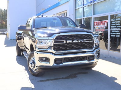 2022 RAM 3500 Big Horn Crew Cab 4x4 8' Box