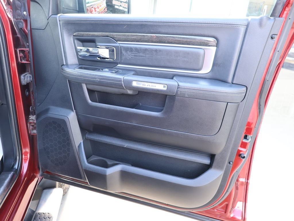 2017 RAM 2500 Limited Crew Cab 4x4 6'4" Box
