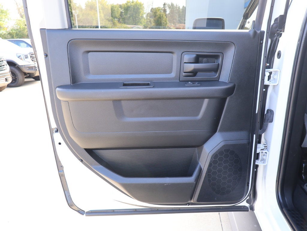 2018 RAM Ram 2500 Pickup Tradesman - Photo 22
