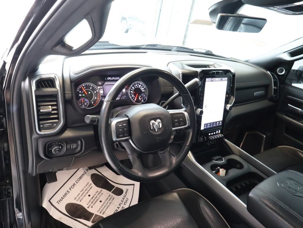 2022 RAM 2500 Laramie Crew Cab 4x4 6'4" Box