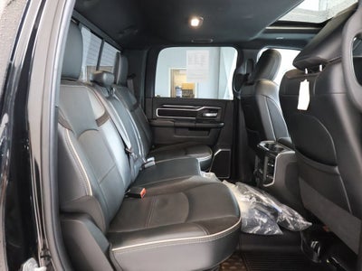2022 RAM 2500 Laramie Crew Cab 4x4 6'4" Box
