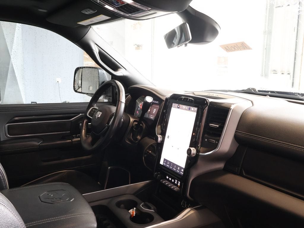 2022 RAM 2500 Laramie Crew Cab 4x4 6'4" Box