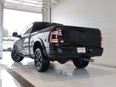 2022 RAM 2500 Laramie Crew Cab 4x4 6'4" Box
