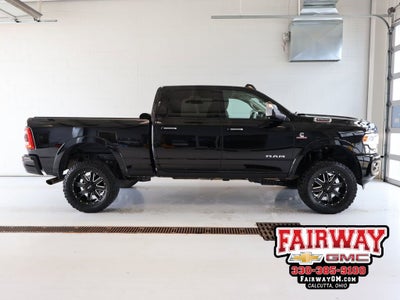 2022 RAM 2500 Laramie Crew Cab 4x4 6'4" Box