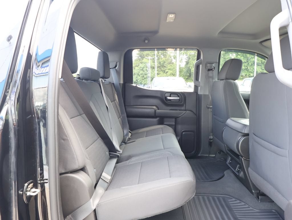 2022 Chevrolet Silverado 1500 Custom Trail Boss