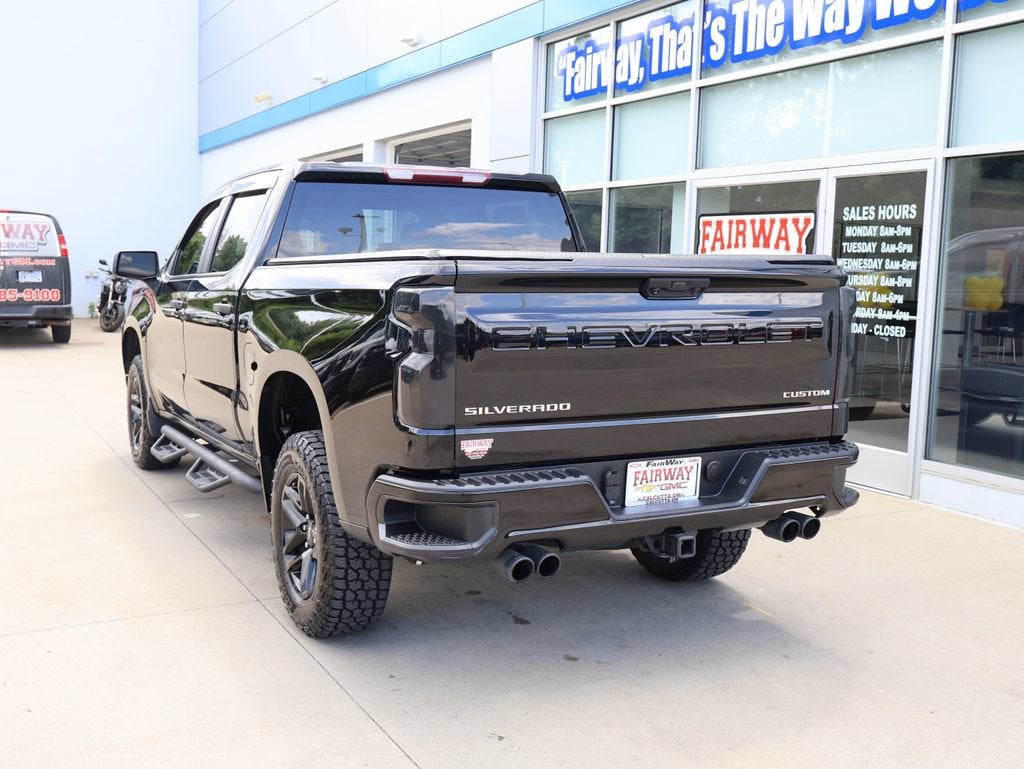 2022 Chevrolet Silverado 1500 Custom Trail Boss