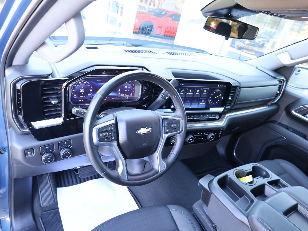2024 Chevrolet Silverado 1500 LT - Photo 25