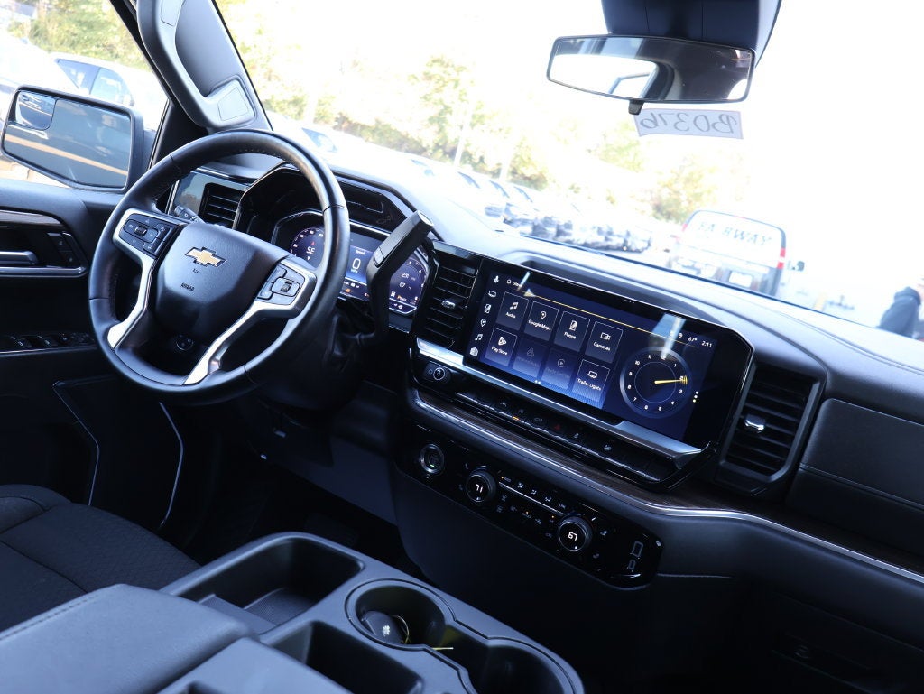 2024 Chevrolet Silverado 1500 LT - Photo 28