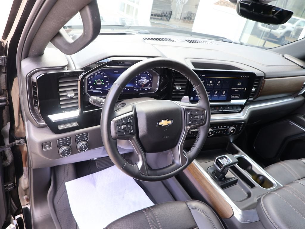 2023 Chevrolet Silverado 1500 High Country