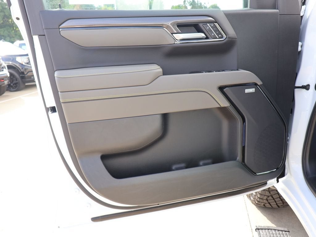 2026 Chevrolet Silverado 1500 ZR2 - Photo 12