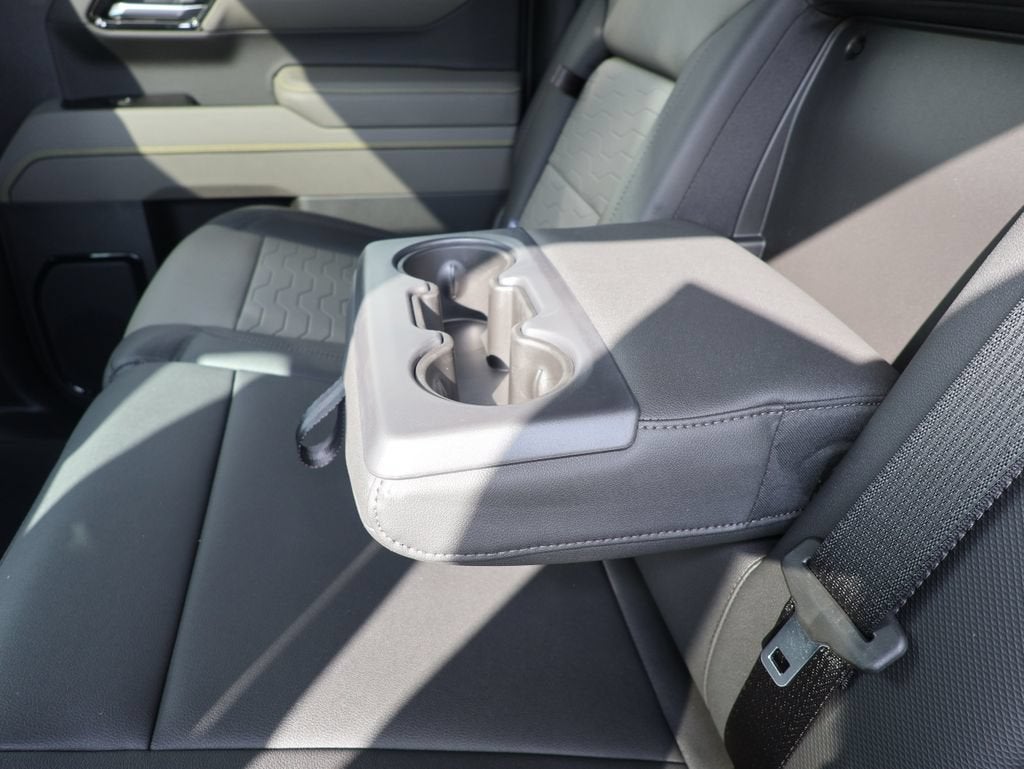 2026 Chevrolet Silverado 1500 ZR2 - Photo 30