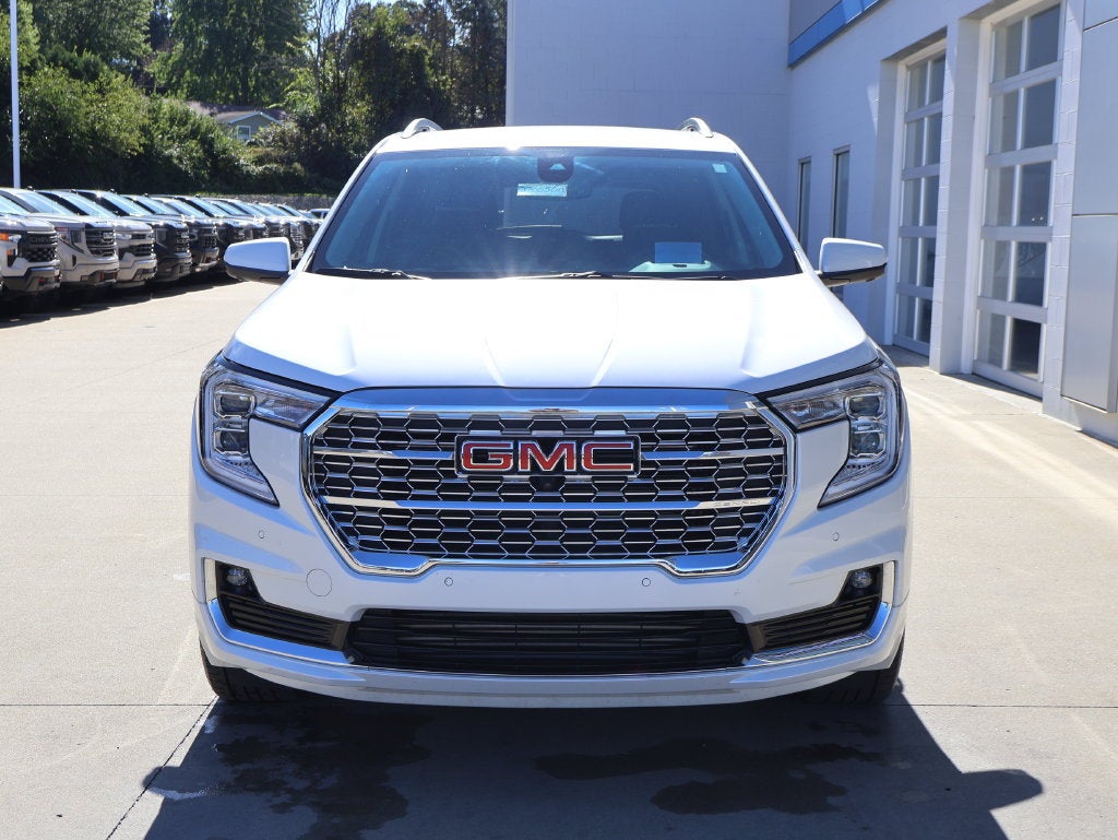 2024 GMC Terrain Denali