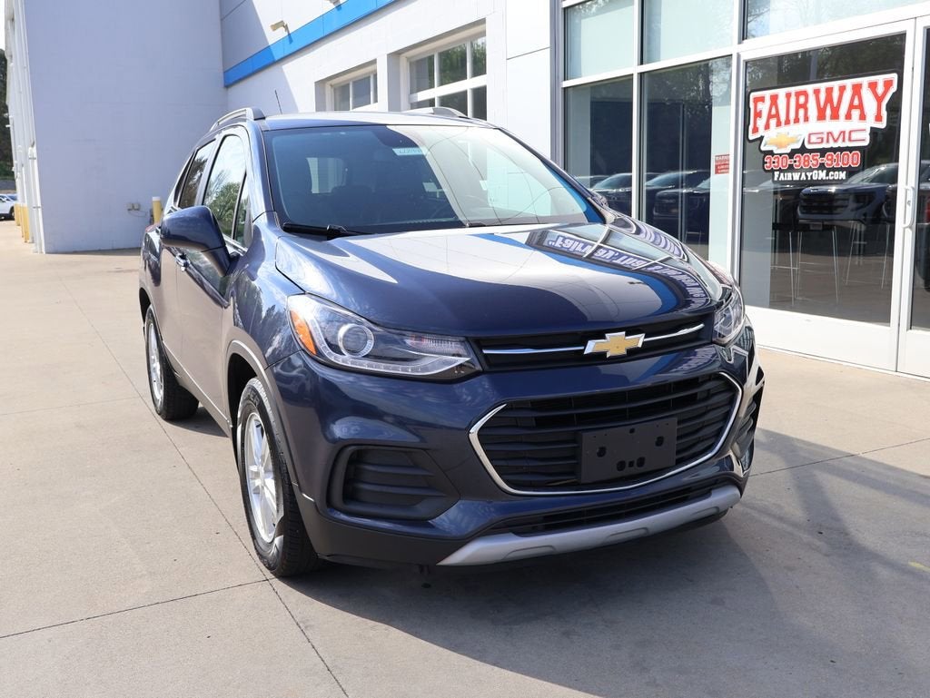 Used 2019 Chevrolet Trax LT with VIN 3GNCJLSB4KL324768 for sale in Calcutta, OH