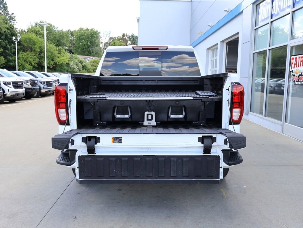 2025 GMC Sierra 1500 Elevation