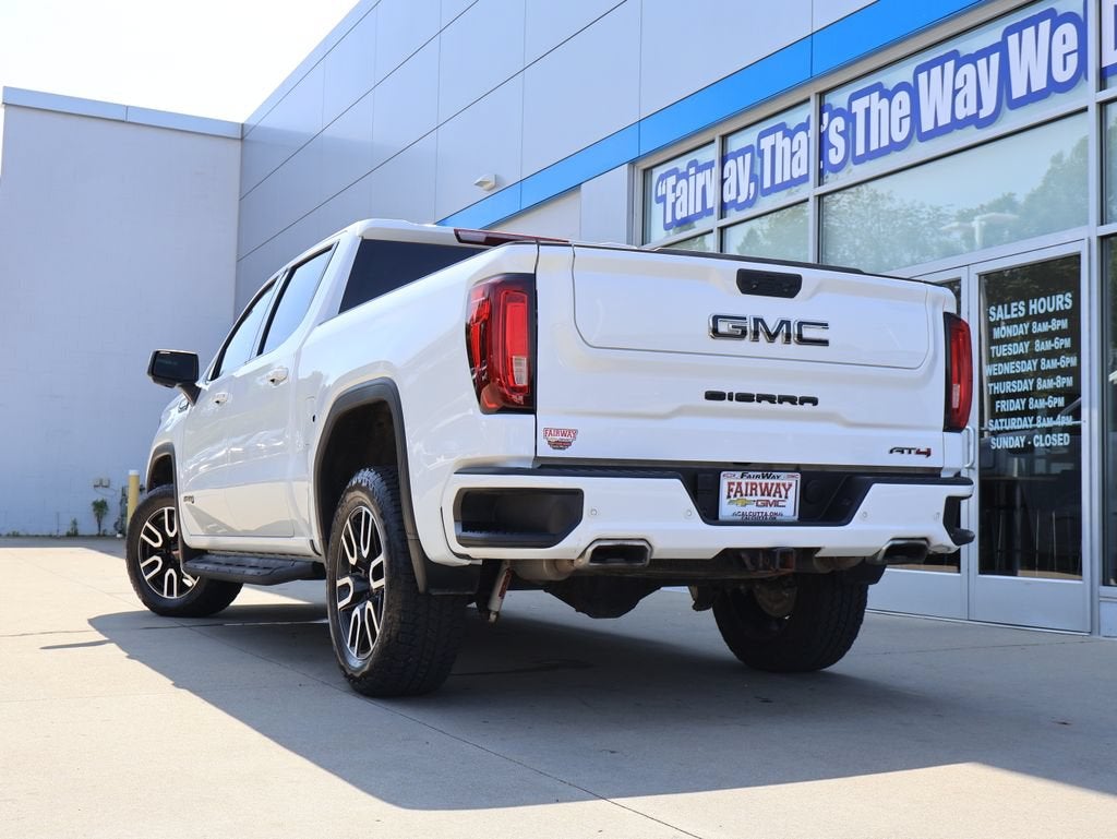 2023 GMC Sierra 1500 AT4